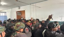 Gubernur Papua Tengah Tinjau Korban Insiden Puncak