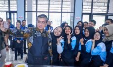 Menaker Tekankan Pelatihan Vokasi agar Lulusan Siap Masuk Dunia Kerja